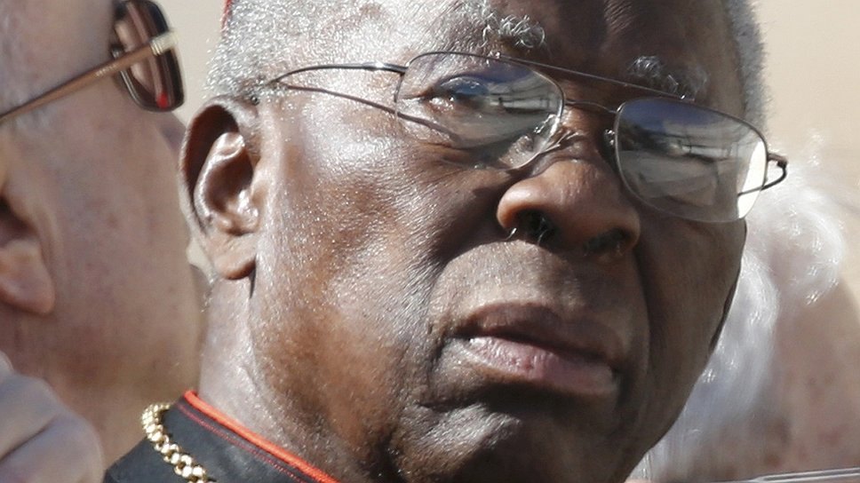 Фрэнсис Аринзе, кардинал-епископ, бывший префект Конгрегации Богослужения и Дисциплины Таинств (Нигерия)
