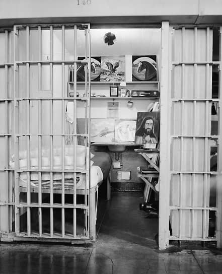 После реконструкции тюрьмы в 30-е годы число камер увеличилось до 600, они были разбиты на блоки A,B,C,D – в последнем содержали самых опасных преступников