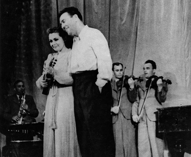 Дочь от первого брака — Эдит Леонидовна Утесова — была солисткой утесовского оркестра. Многие песни Леонид Утесов исполнял в дуэте с ней, в частности, «Дорогие мои москвичи»