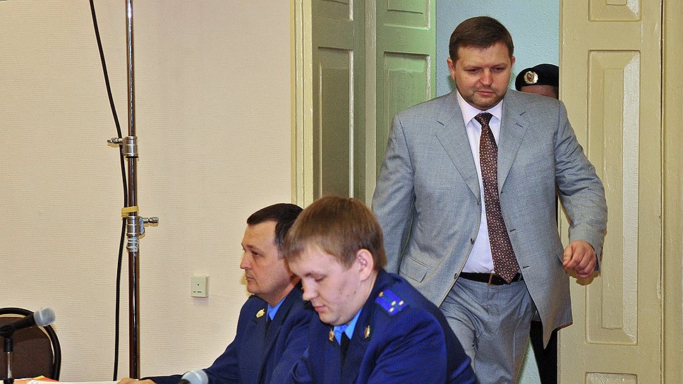 Губернатор Кировской области Никита Белых (справа)