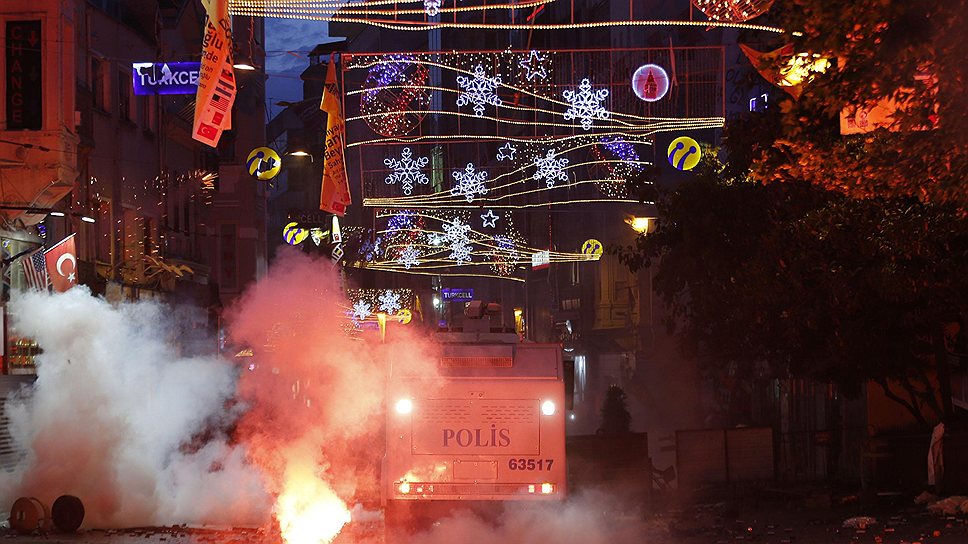 Антиправительственные протесты в Стамбуле