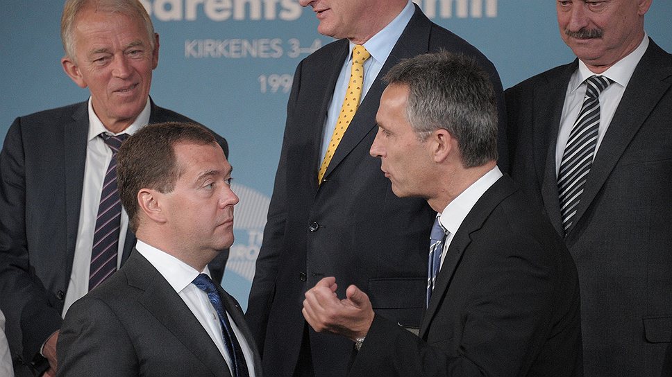 Премьер-министр РФ Дмитрий Медведев на заседании Совета Баренцева/Евроарктического региона