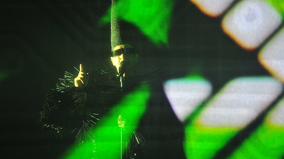 Солист группы Pet Shop Boys Нил Теннант 