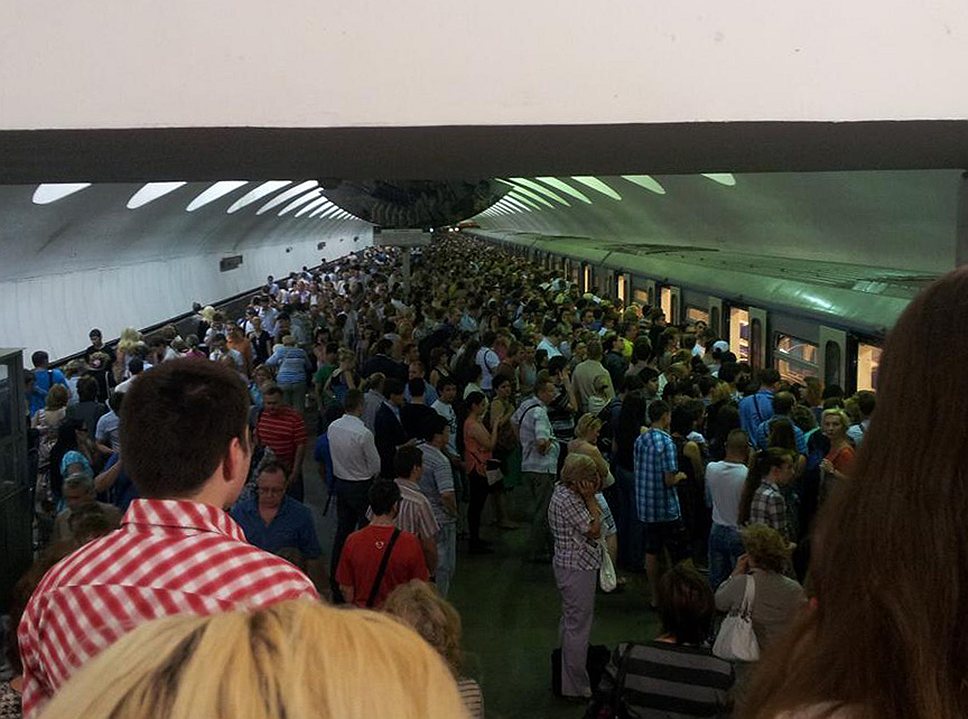 Как на Серпуховско-Тимирязевской ветке московского метрополитена произошел сбой