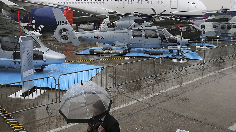 Открытие юбилейного авиасалона в Ле-Бурже омрачили ливни с грозами