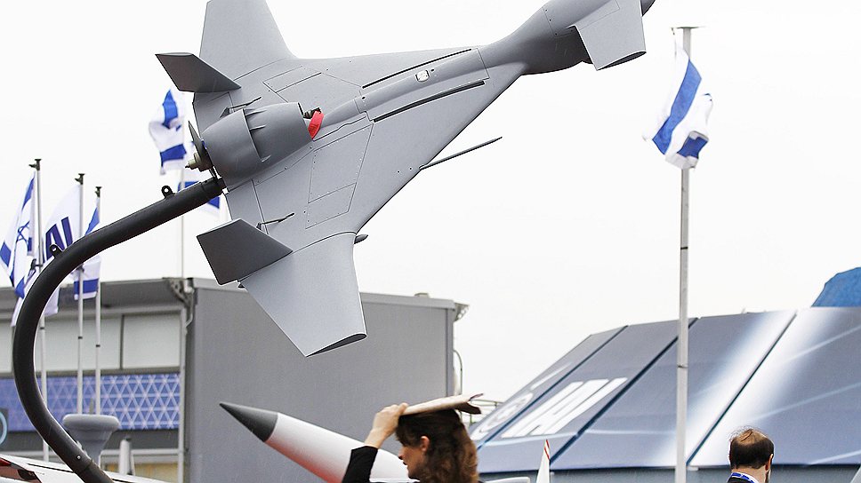 Новый беспилотный летательный аппарат (БЛА) HAROP на выставке «Ле-Бурже»