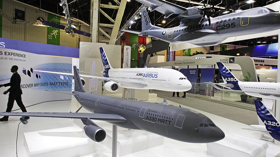 Макеты самолетов Airbus на международном авиакосмическом салоне «Ле-Бурже»
