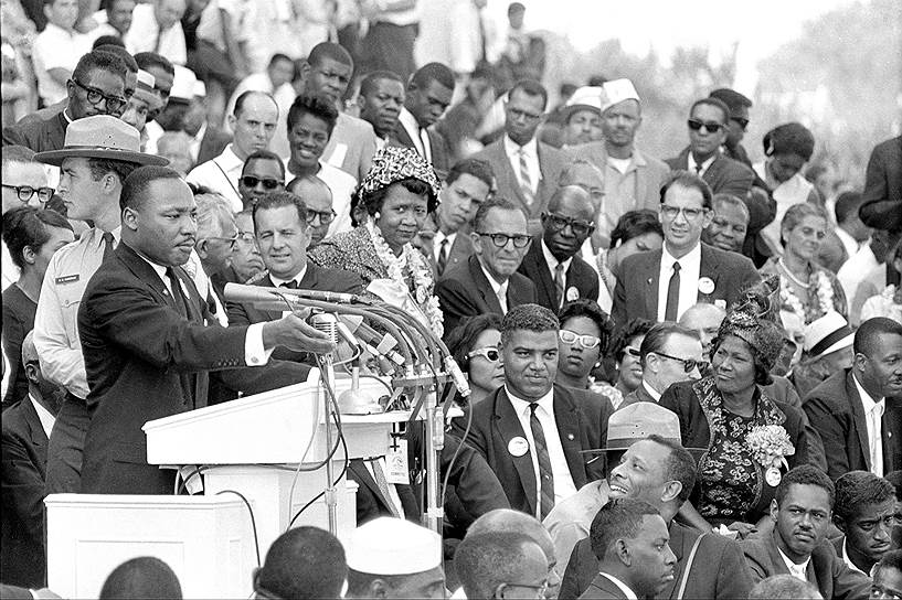 Преподобный Мартин Лютер Кинг-младший, президент Конференции христианских лидеров Юга, 28 августа 1963 года во время «Марша на Вашингтон» произнес речь «I Have a Dream» («У меня есть мечта»), имевшую важное значение в борьбе за расовое равенство. Речь считается шедевром ораторского искусства. Она напоминает негритянскую баптистскую проповедь и полна отсылов к  Библии, Декларации независимости США, Манифесту об освобождении рабов и Конституции США