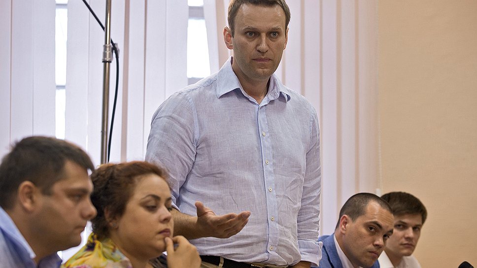 Прокурор по делу «Кировлеса» попросил для обвиняемого Алексея Навального шесть лет колонии и 1 млн руб. штрафа