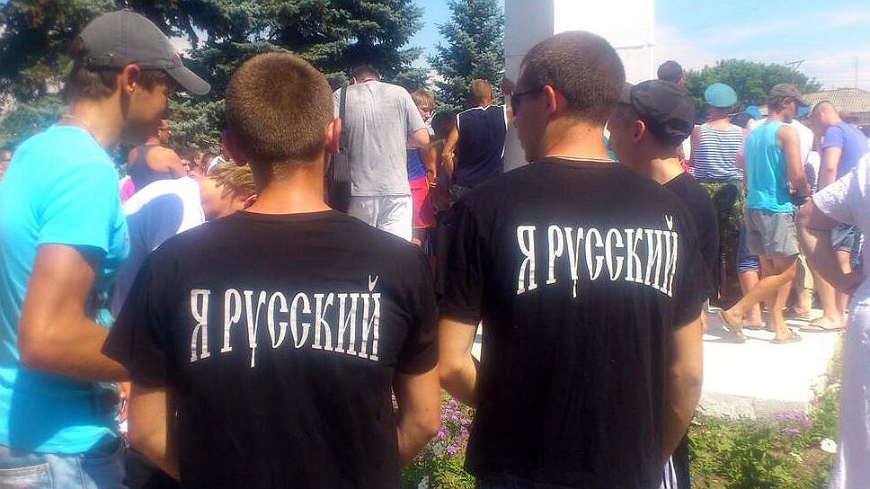 В городе Пугачев Саратовской области, где в минувшие выходные выходцем из Чечни был убит местный житель, прошел несанкционированный митинг