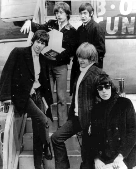 16 апреля 1964 года в Великобритании вышел дебютный альбом The Rolling Stones с одноименным названием, в США он вышел в мае, после чего группа провела первые американские гастроли. К их завершению они уже завоевали британские чарты 
