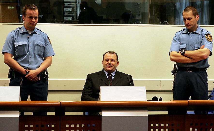 27 марта 2013 года был осужден экс-министр внутренних дел Республики Сербской Мико Станишич. Он получил 22 года лишения свободы
