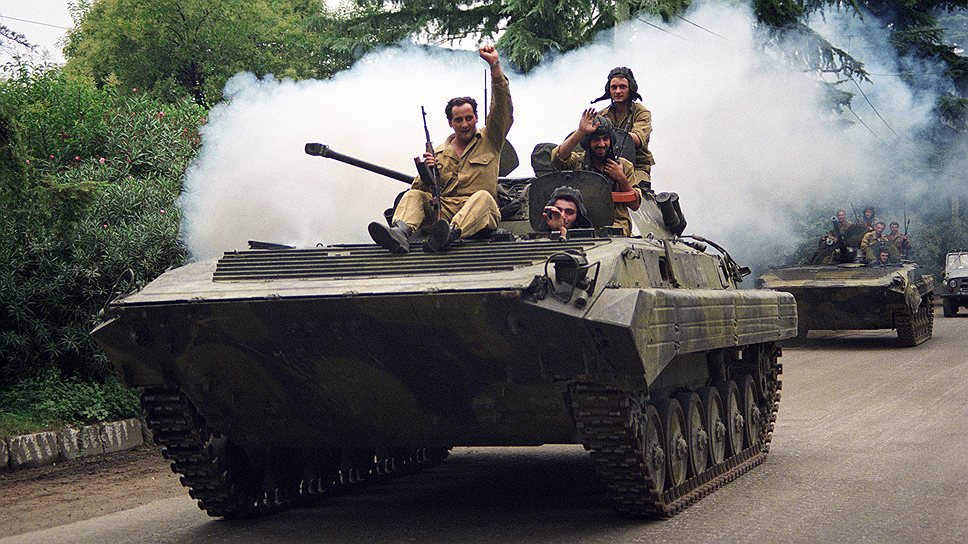 10 августа 1992 года Грузия приняла решение о вводе войск в автономию