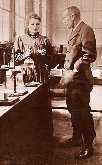 1895 год. Свадьба будущих лауреатов Нобелевской премии по физике Пьера Кюри и Марии Склодовской
