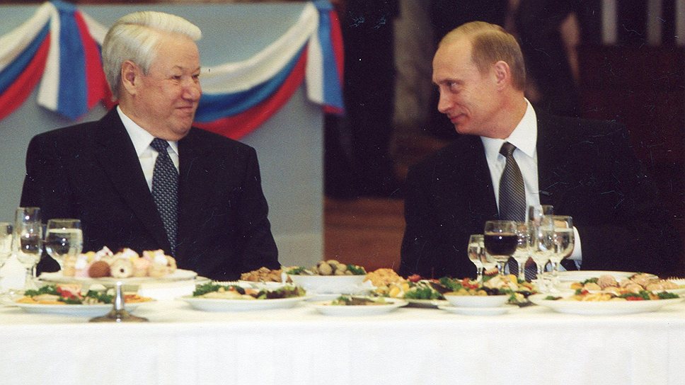 К началу мая 1999 года президент Ельцин принял решение о передаче власти Путину. 5 августа на встрече с Путиным Ельцин сообщил о том, что хочет назначить его премьер-министром страны. В августе того же года он был назначен первым заместителем и исполняющим обязанности премьер-министра. Тогда же в своем телеобращении президент Ельцин назвал его своим преемником