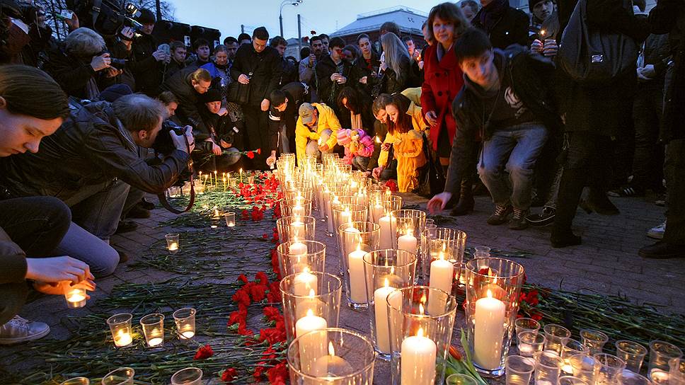 29 марта 2010 года — взрывы на станциях метро «Лубянка» и «Парк культуры». 41 человек погиб, 88 человек было ранено. Взрывные устройства привели в действие две террористки-смертницы. Ответственность за теракт взял на себя лидер «Кавказского эмирата» Доку Умаров