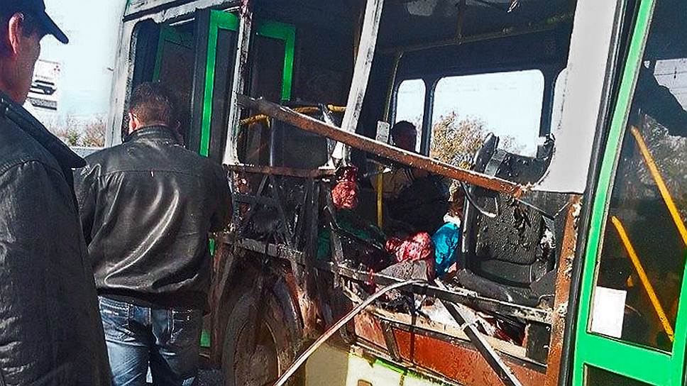21 октября 2013 года — взрыв в волгоградском автобусе. В результате теракта, совершенного террористкой-смертницей, погибли 8 человек, 37 — получили ранения 