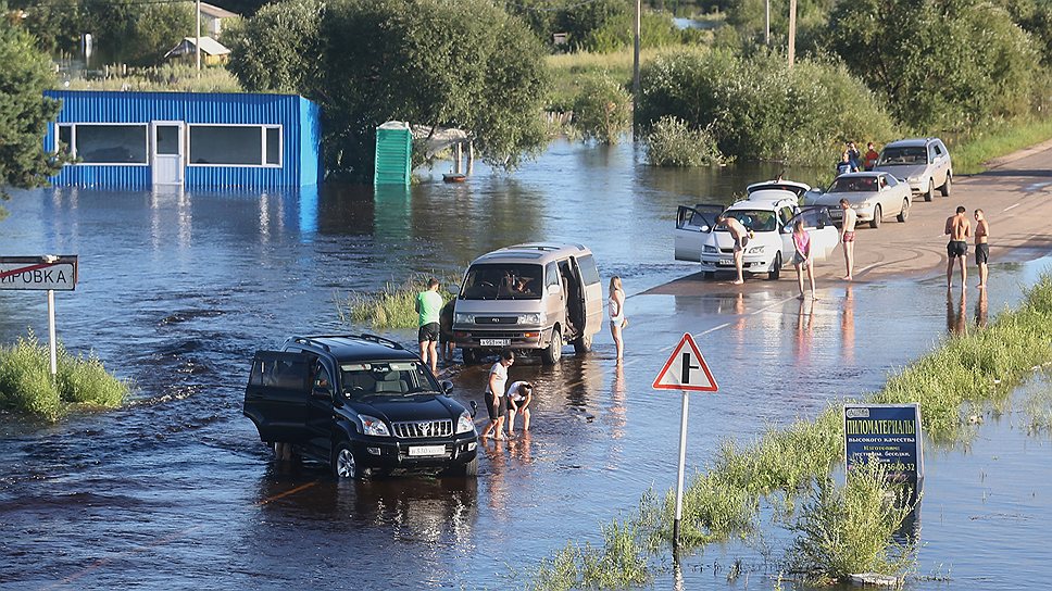 Под водой рискуют оказаться не только мелкие, но и крупные города, в частности, Хабаровск и Комсомольск-на-Амуре
