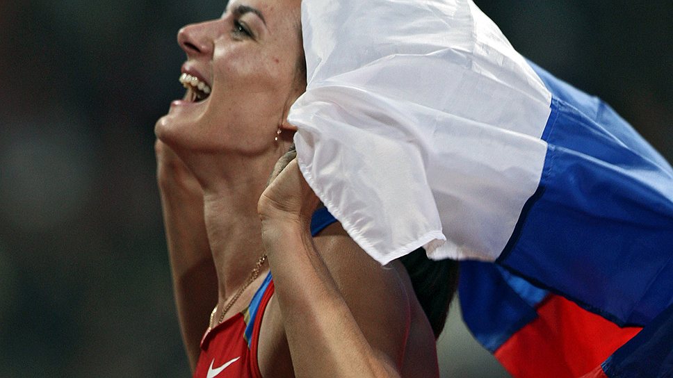 7 августа 2012 года Елена Исинбаева получила бронзовую медаль на Олимпийских играх в Лондоне с результатом 4,70 м