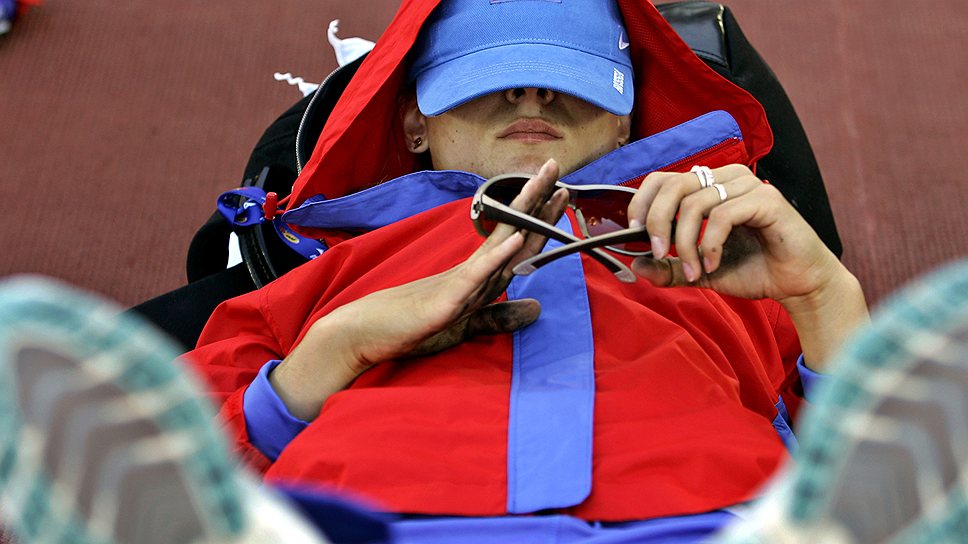 24 июля 2013 года Елена Исинбаева заявила, что собирается на время прервать свою карьеру после чемпионата мира в Москве. Поводом послужило ее желание стать матерью
