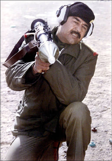 На жизнь президента Ирака Саддама Хусейна покушались не менее десяти раз. В большинстве случаев организаторами были военные или оппозиционные движения, а целью мог быть не только Хусейн, но и члены его семьи