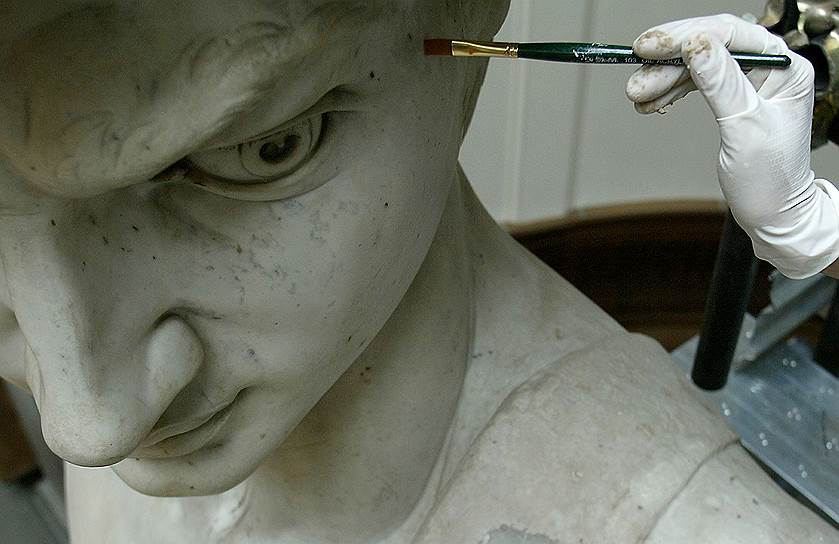 1501 год. Микеланджело начал работать над статуей Давида