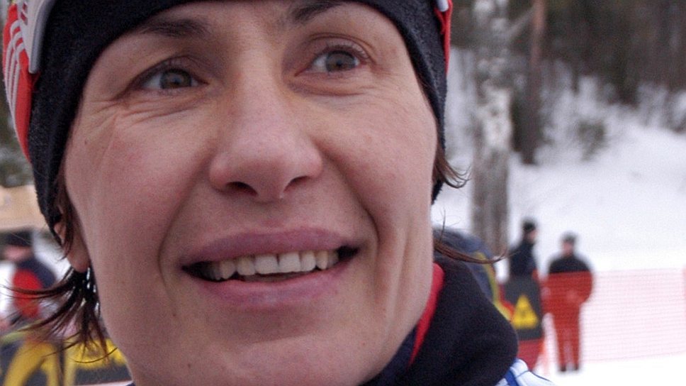 Любовь Егорова в первой половине 1990-х была королевой мировых лыжных гонок, выиграв на Олимпиадах в Альбервиле и Лиллехаммере по три золотые награды. А вскоре после второго своего триумфа спортсменка попала в скандальную историю. На чемпионате мира 1997 года ее уличили в применении допинга, и со спортом Егоровой пришлось закончить