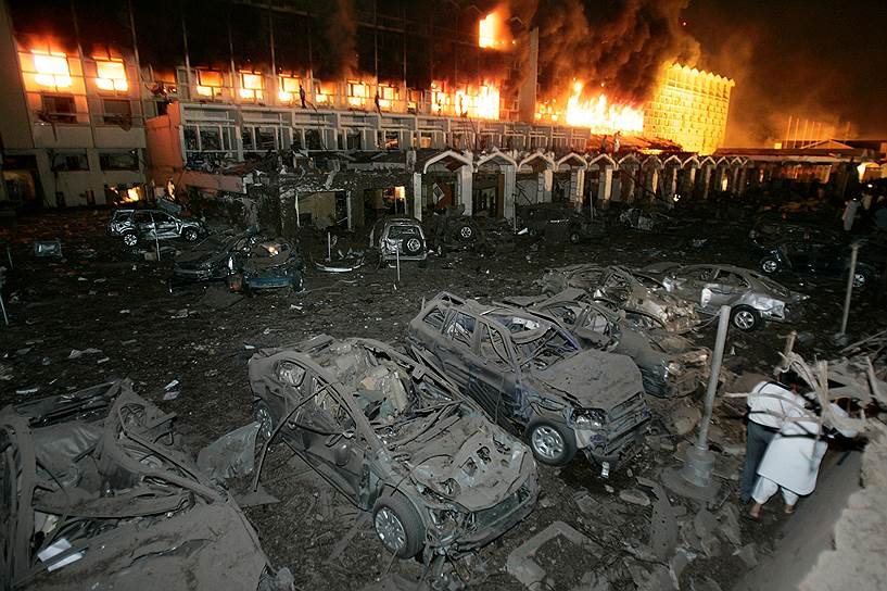 2008 год. Теракт в гостинице Marriot в Исламабаде унес жизни 54 человек, в том числе посла Чехии, еще 266 человек были ранены