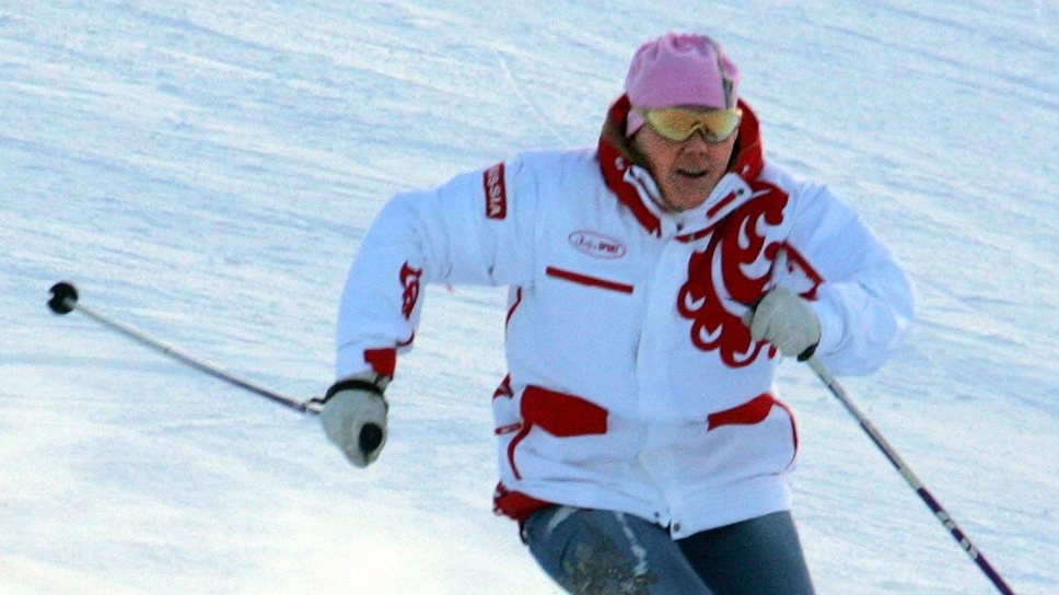 Светлана Гладышева добилась наивысшего для отечественных горнолыжников олимпийского успеха, выиграв в 1994 году серебро в супергиганте в Лиллехаммере, а сейчас руководит ими, занимая должность президента Федерации горнолыжного спорта и сноуборда страны