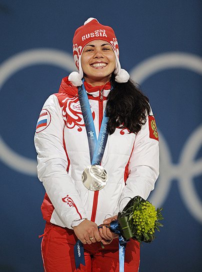 Задорная Екатерина Илюхина вошла в историю российского спорта. До ее ванкуверского серебра отчественным сноубордистам никогда не удавалось попасть на олимпийский пьедестал