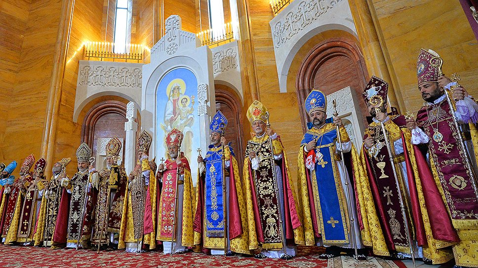 В Москве состоялось открытие крупнейшего кафедрального собора и храмового комплекса Ново-Нахичеванской и Российской епархии Армянской апостольской церкви