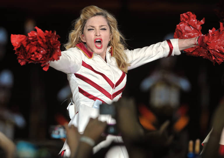 Американская певица Мадонна не ест мяса, так как это предписано ей диетой, которую разработал личный шеф-повар