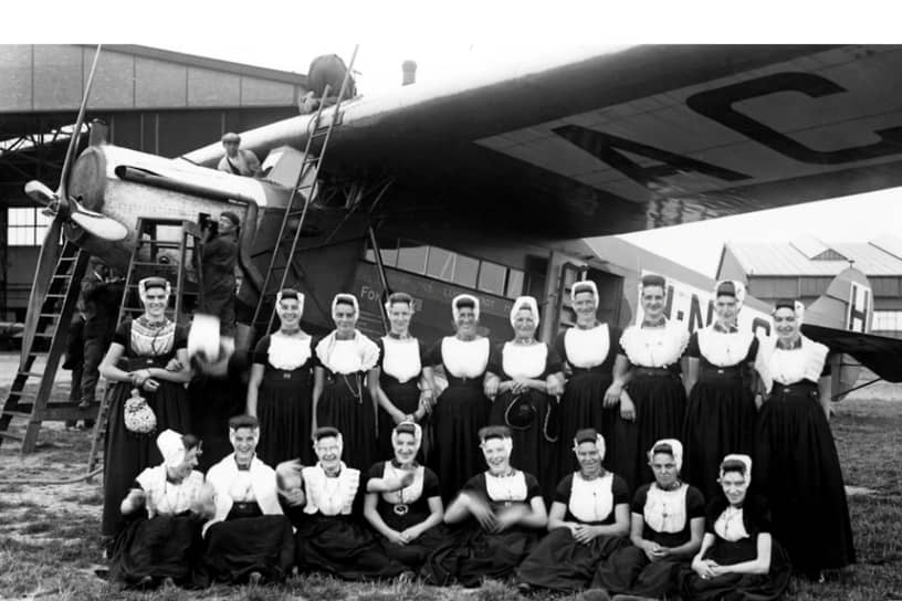 1919 год. Основана старейшая авиакомпания, сохранившая до сих пор свое первоначальное название — голландская KLM