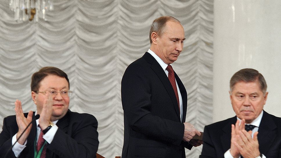 Владимир Путин объединяет Верховный и Высший арбитражный суды