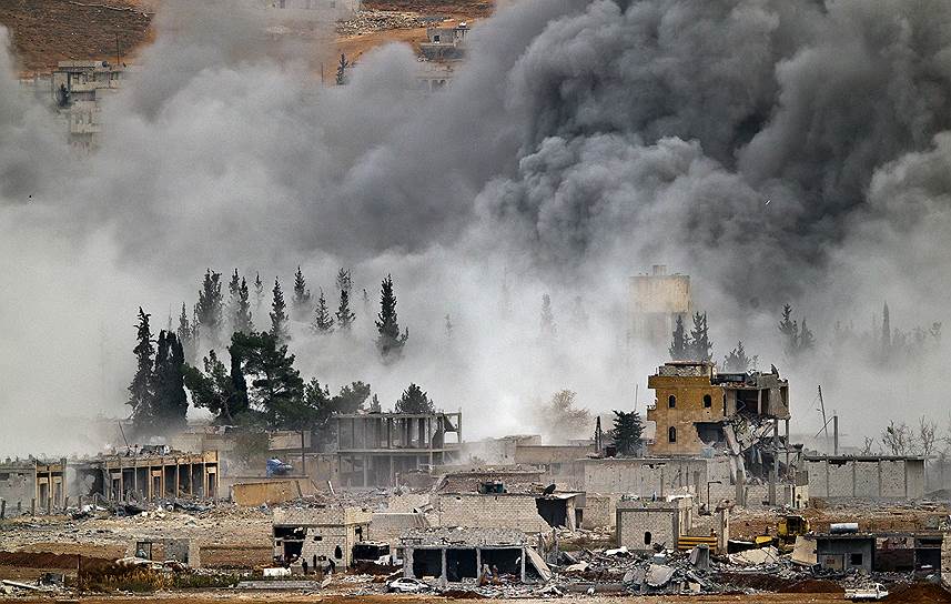 18 ноября 2014 года Наблюдательный совет по правам человека в Сирии сообщил, что курдские подразделения в городе Кобани на границе с Турцией частично выбили из города боевиков группировки «Исламское государство» (ИГ) из ряда строений и захватить часть их вооружения
