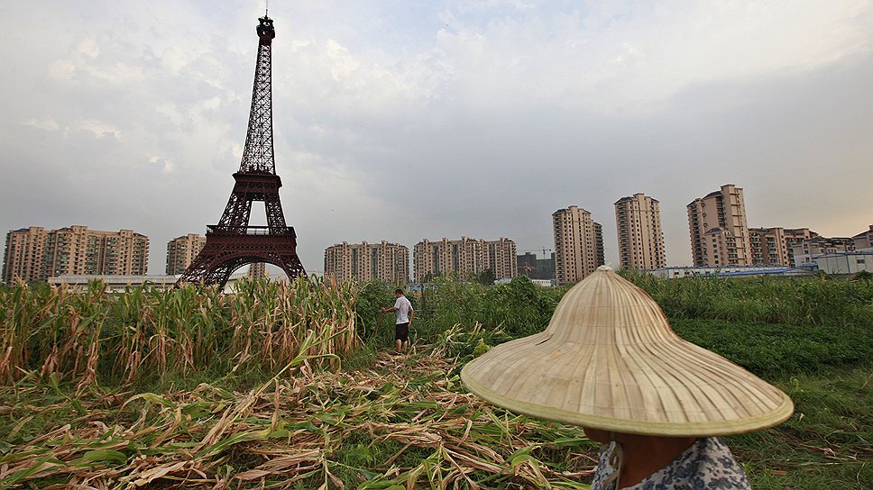 В городе Тяньдучэн популярного среди туристов мегаполиса Ханчжоу (Китай) построили район-копию Парижа