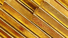 Биржевые фонды теряют золото тоннами