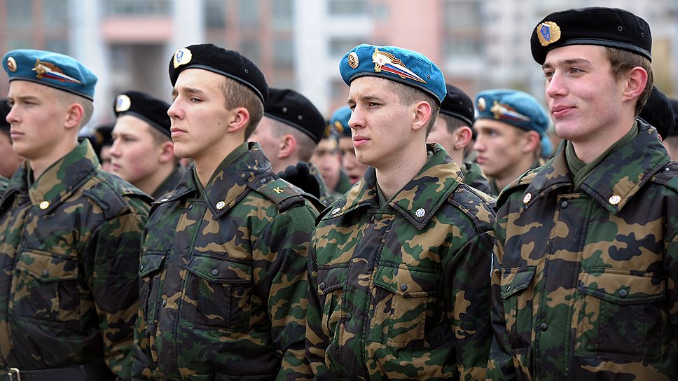 В этом году в параде примут участие офицеры Кремлевского полка

