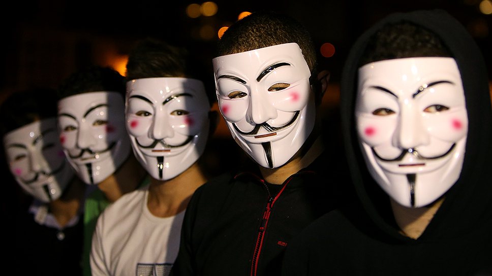 «Марш миллионов в масках» был организован через интернет и собрал сотни тысяч последователей по всему миру
&lt;br>Участники акции в Ливане