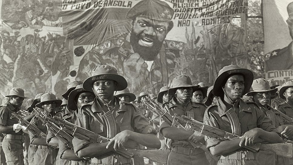 1975 год. Провозглашена независимость Анголы, бывшей португальской колонии. СССР устанавливает дипломатические отношения с республикой