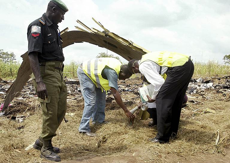29 октября 2006 года недалеко от взлетно-посадочной полосы аэропорта Сокото (Нигерия) упал и взорвался Boeing 737 частной нигерийской компании. На борту находились 104 человека, спастись удалось шестерым