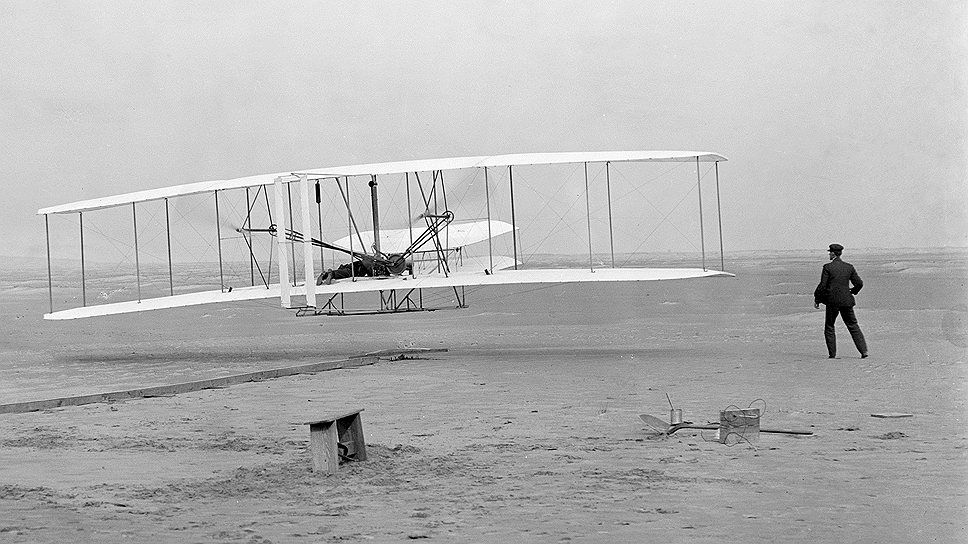 1909 год. Американцы Орвилл и Уилбер Райт организовали первую компанию для производства аэропланов