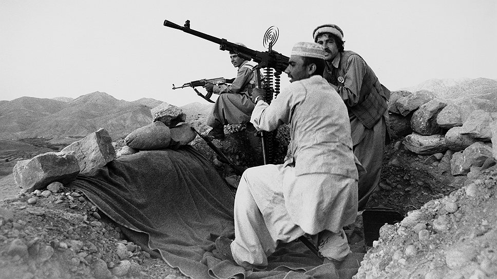 После Третьей англо-афганской войны 1919 года, окончившейся поражением британцев, Афганистан провозгласил независимость