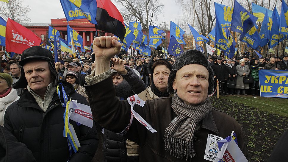 В Киеве за медпомощью обратились 53 протестовавших, госпитализированы 14 человек