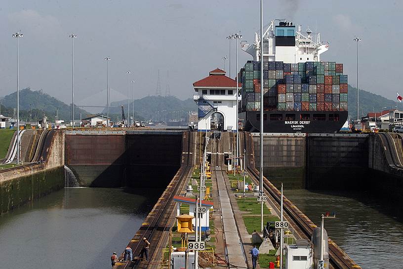 Строительство Панамского канала стало одним из крупнейших и сложных строительных проектов. Благодаря каналу, соединившему два океана, морской путь из Нью-Йорка в Сан-Франциско сократился с 22,5 тыс. км до 9,5 тыс. км.