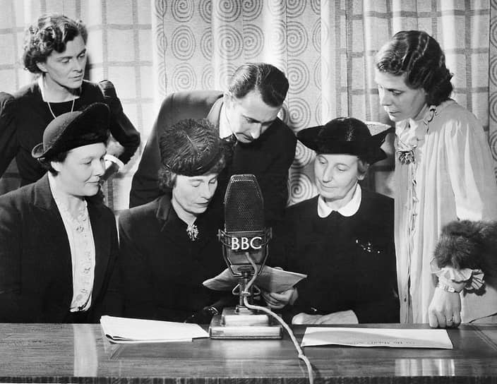 1932 год. Началось регулярное вещание Всемирной службы BBC
