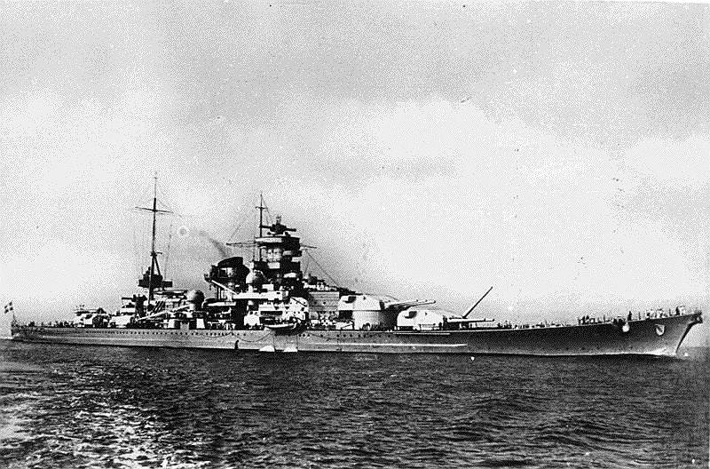 1943 год. Морское сражение у мыса Нордкап в ходе Второй мировой войны, в котором корабли ВМФ Великобритании потопили немецкий линкор «Шарнхорст»