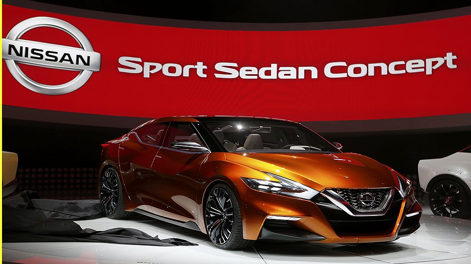 На примере концепта Sport Sedan Concept компания Nissan показала, как будет выглядеть будущий модельный ряд японского автопроизводителя.  Отличительные особенности – это V-образная форма капота и светодиодные фары необычной формы. Прототип получил передний привод и 3,5-литровый двигатель мощностью более 300 л.с.