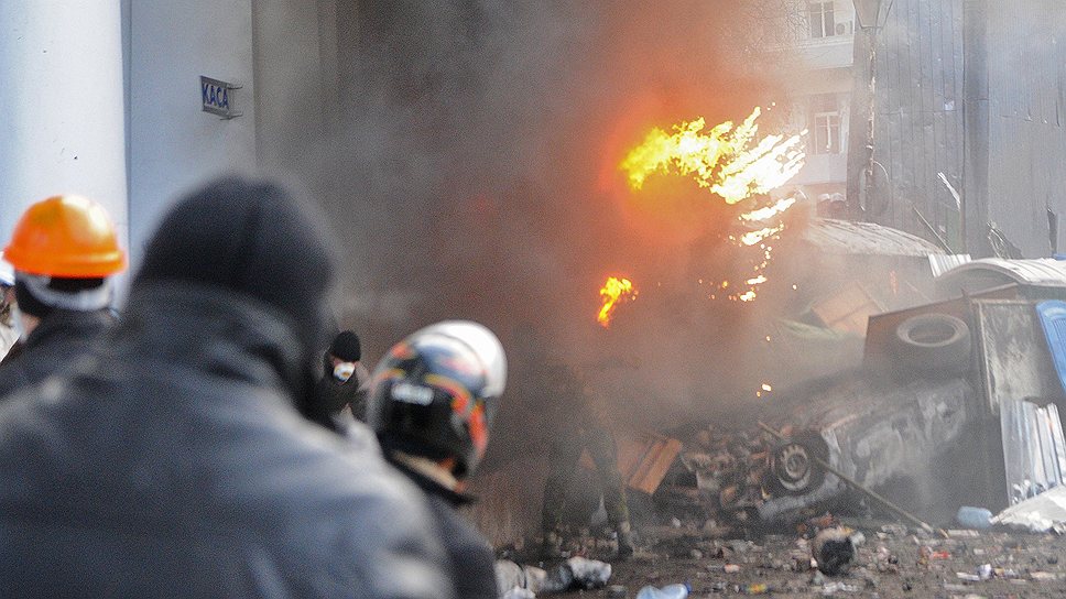 По данным Института массовой информации, за два дня столкновений в Киеве пострадали 15 журналистов, в том числе один иностранный