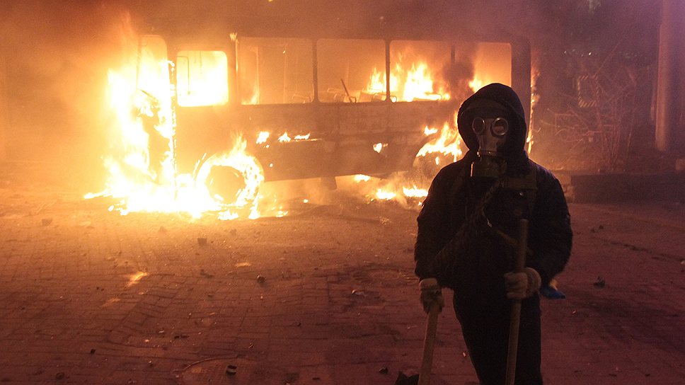 Следственное управление киевской милиции открыло уголовное производство по статье о массовых беспорядках в связи со столкновениями между сторонниками евроинтеграции и органами правопорядка